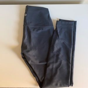 Lululemon Wunder Train High rise tight
